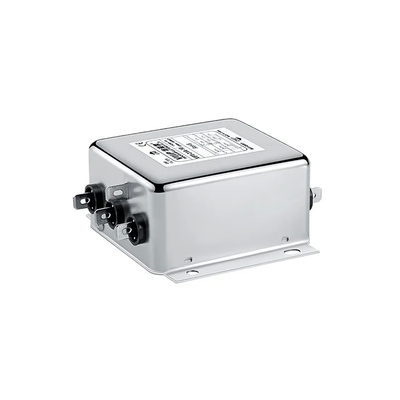 Filtro EMI de fase industrial de grau 3 para proteção de linha para terra 2250VDC ou 2000VAC